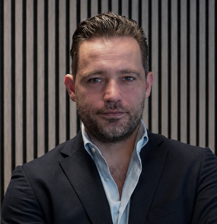 Aanbod Details Person Image Aanbod | De Ruiter Automotive 