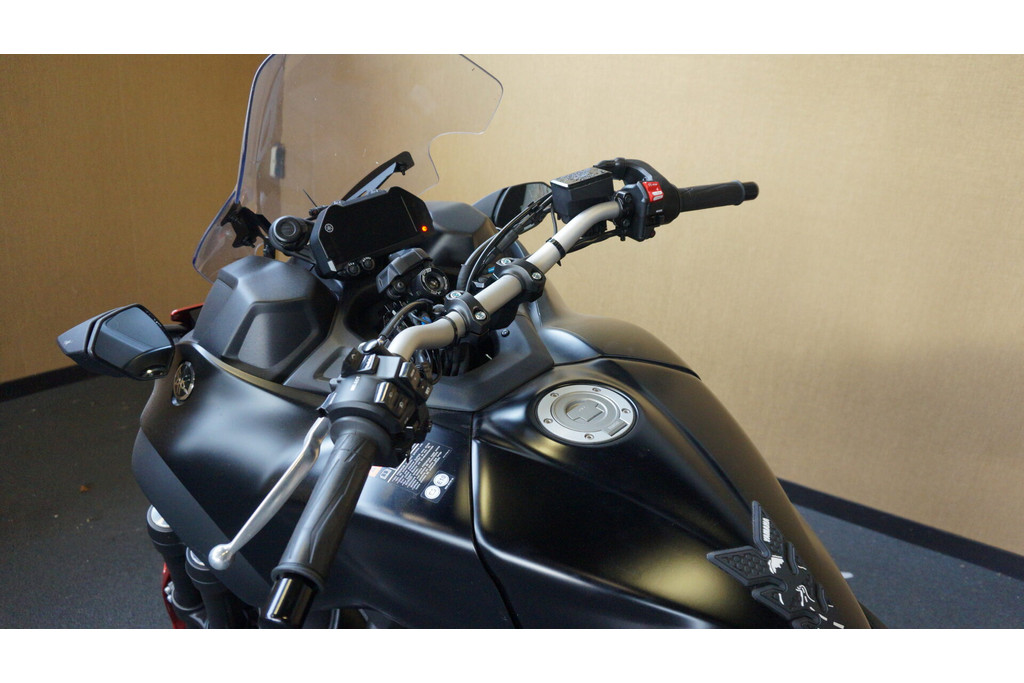 Yamaha NIKEN Tour MXT850 GT 56655269-4.jpg | De Ruiter Automotive 