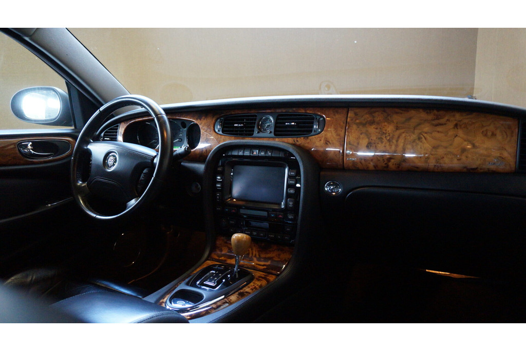 Jaguar XJ 3.5 V8 | Youngtimer | Complete onderhoudshistorie 56852751-4.jpg | De Ruiter Automotive 