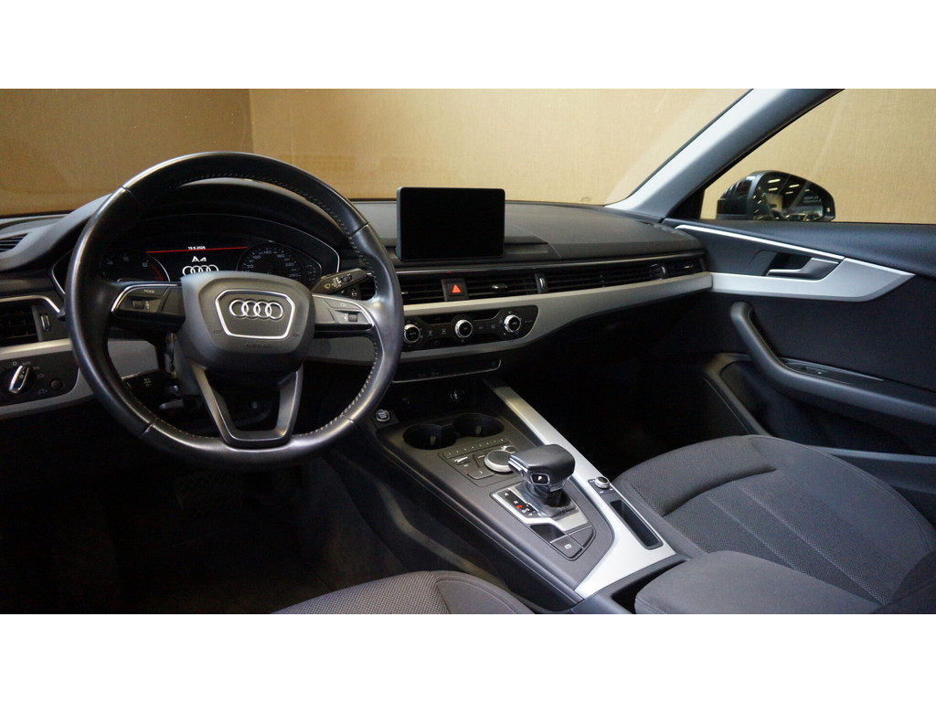Audi A4 Limousine | Gefeliciteerd Micha! 57322480-2.jpg | De Ruiter Automotive 